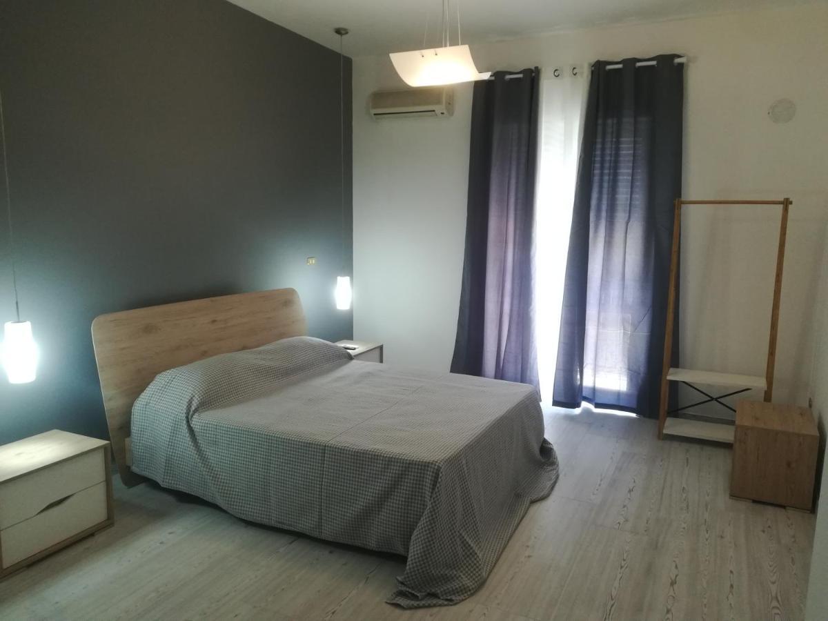 Home Mazzei Piazza Bilotti Cosenza Ngoại thất bức ảnh